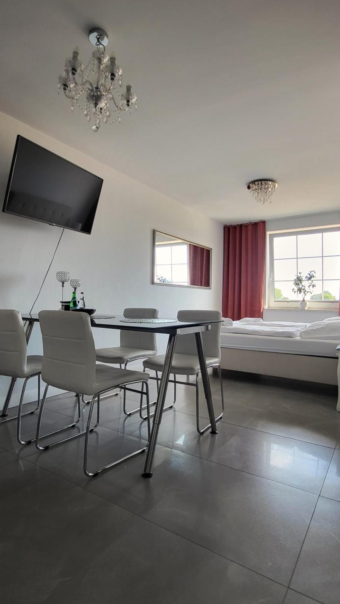 Apartamenty Czerwona Stodola كوادسكوم المظهر الخارجي الصورة